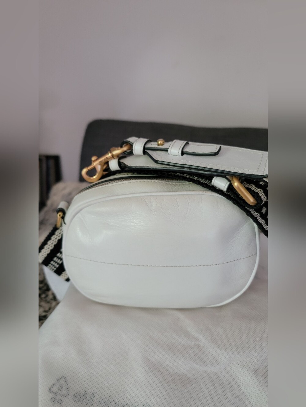 Authentic Moschino Leather Mini, Crossbody Bag. - Picture 4 of 16